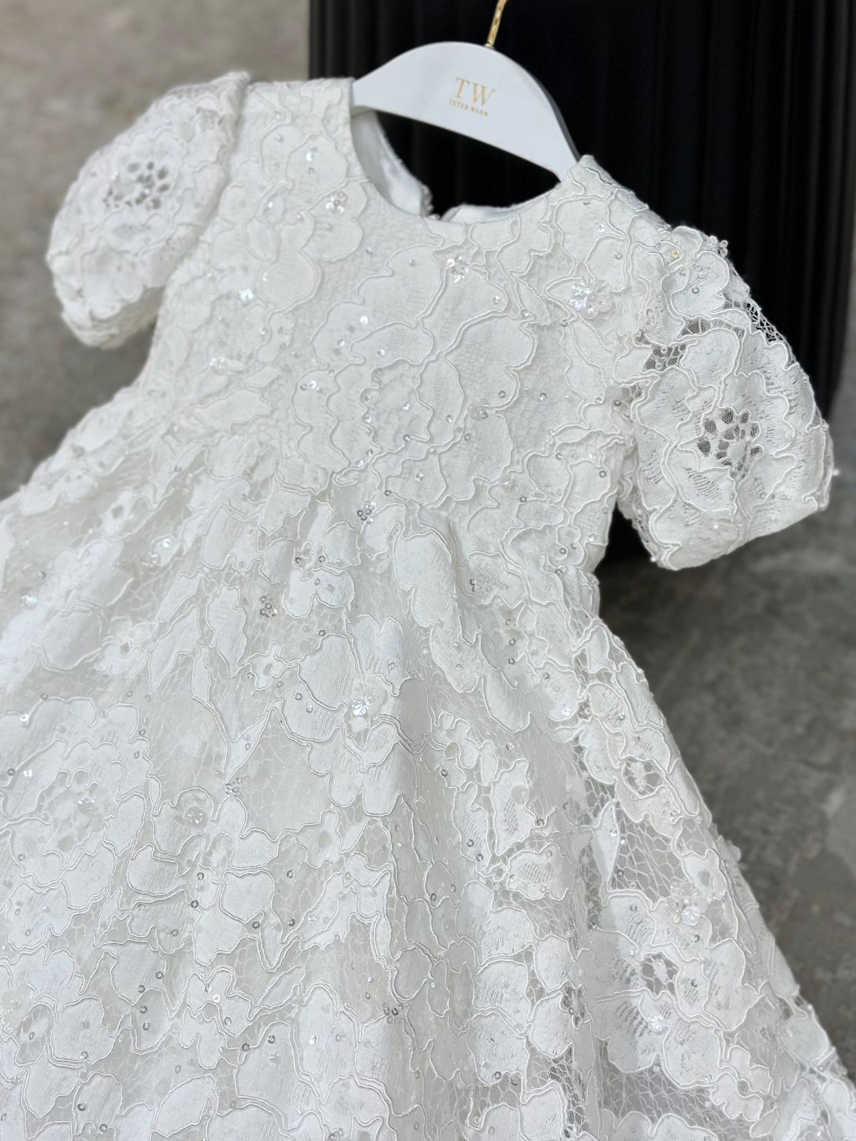 chinese dress ladies Baby Girl Long Baptism Gown Off-White Lace