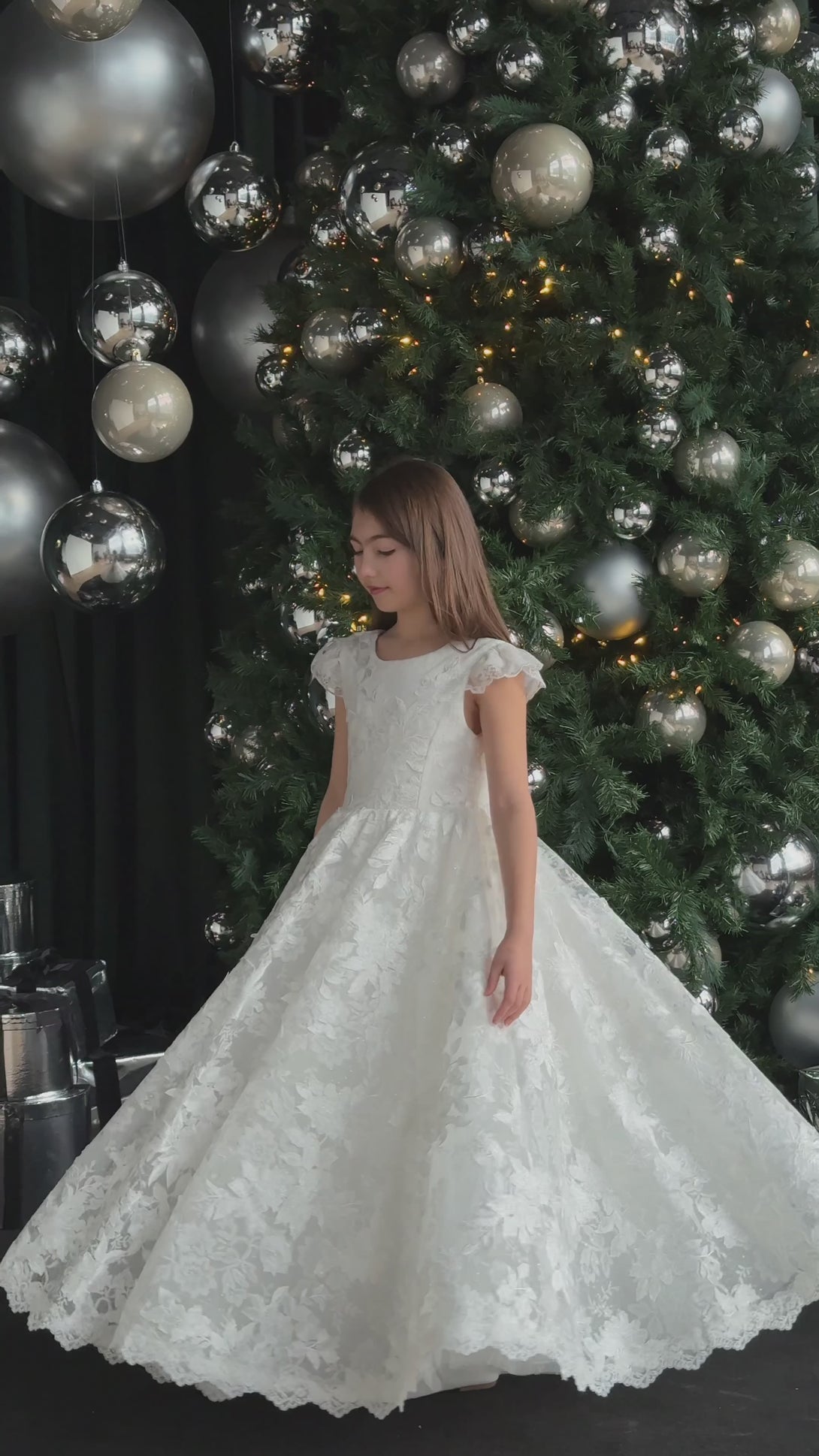 Angelica Communion dress Teter Warm