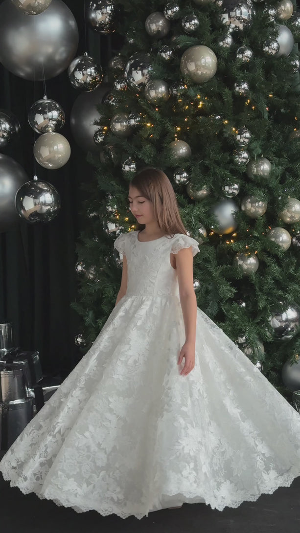 Angelica Communion dress Teter Warm